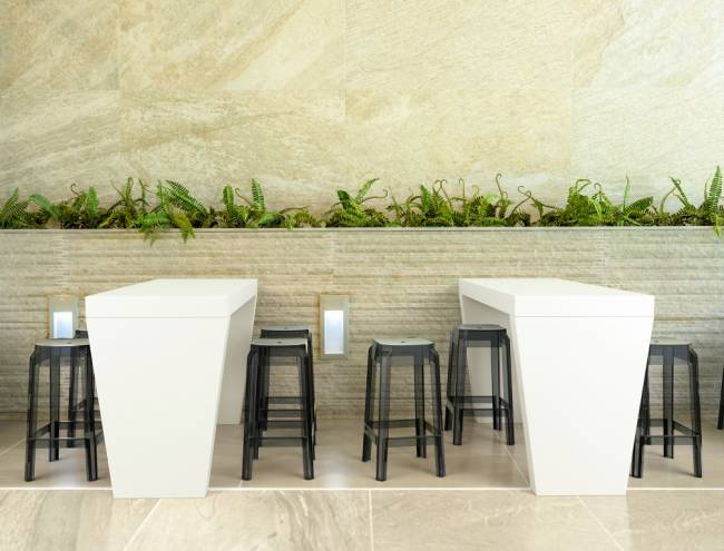 Табурет прозрачный полубарный Fox 65 черный 360х360х650 мм