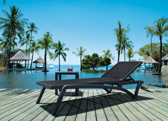 Столик пластиковый для лежака Ocean Side Table черный 450х450х450 мм Столик пластиковый для лежака Ocean Side Table черный 450х450х450 мм