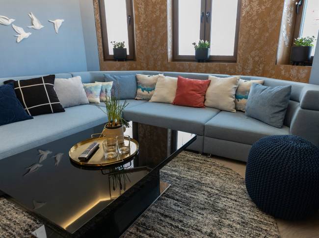 Стол-трансформер Левмар Slide G27/S79 черный глянец/ опоры нерж.сталь